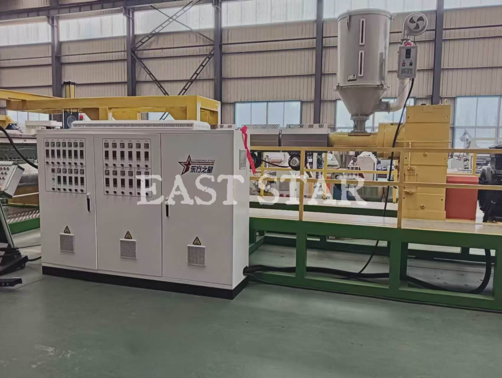 Dây chuyền ép đùn đai loại bỏ phân 2,4m