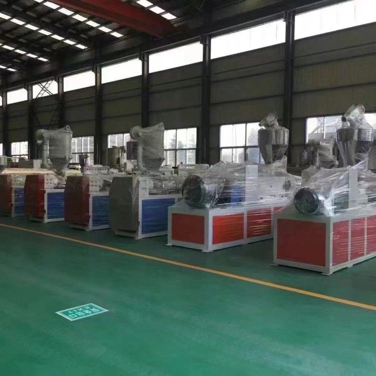 Thiết bị dán cạnh PVC