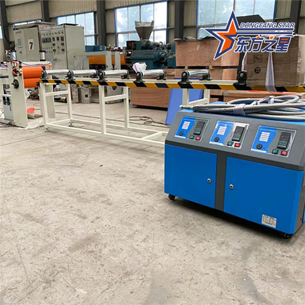 Máy dán băng chồng lên khe co giãn TPE